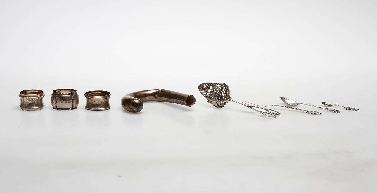 SILVERFÖREMÅL, 8 delar, vikt ca 225 gram.