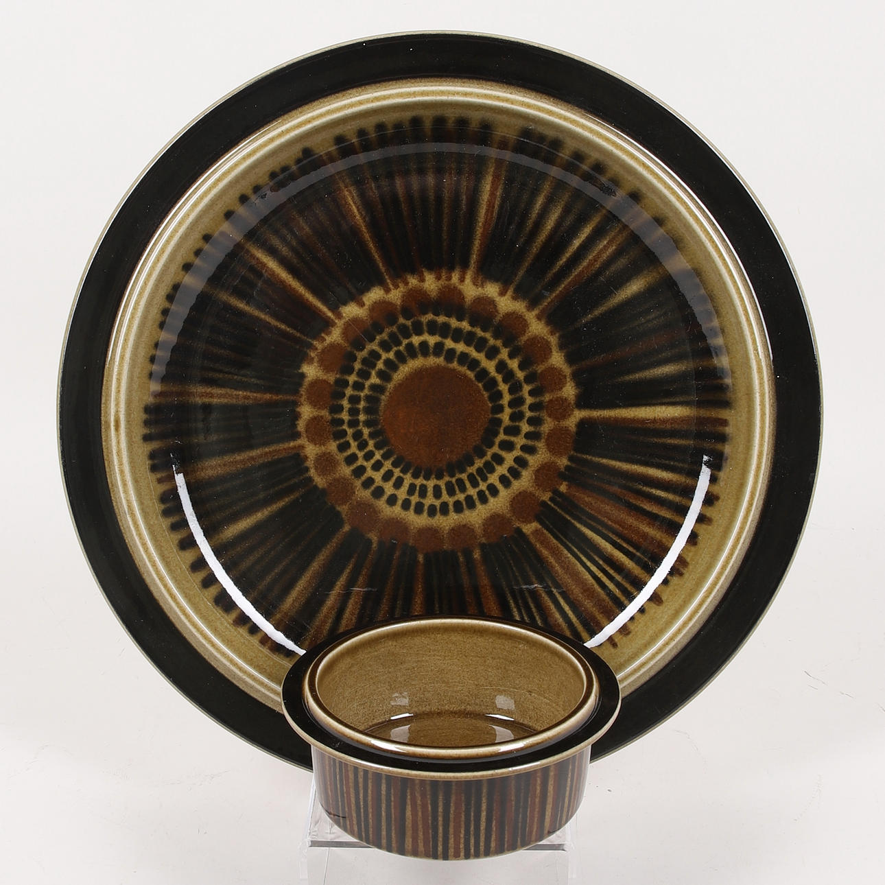 ULLA PROCOPÉ. underkop & skål, „Kosmos“, Arabia, Finland.