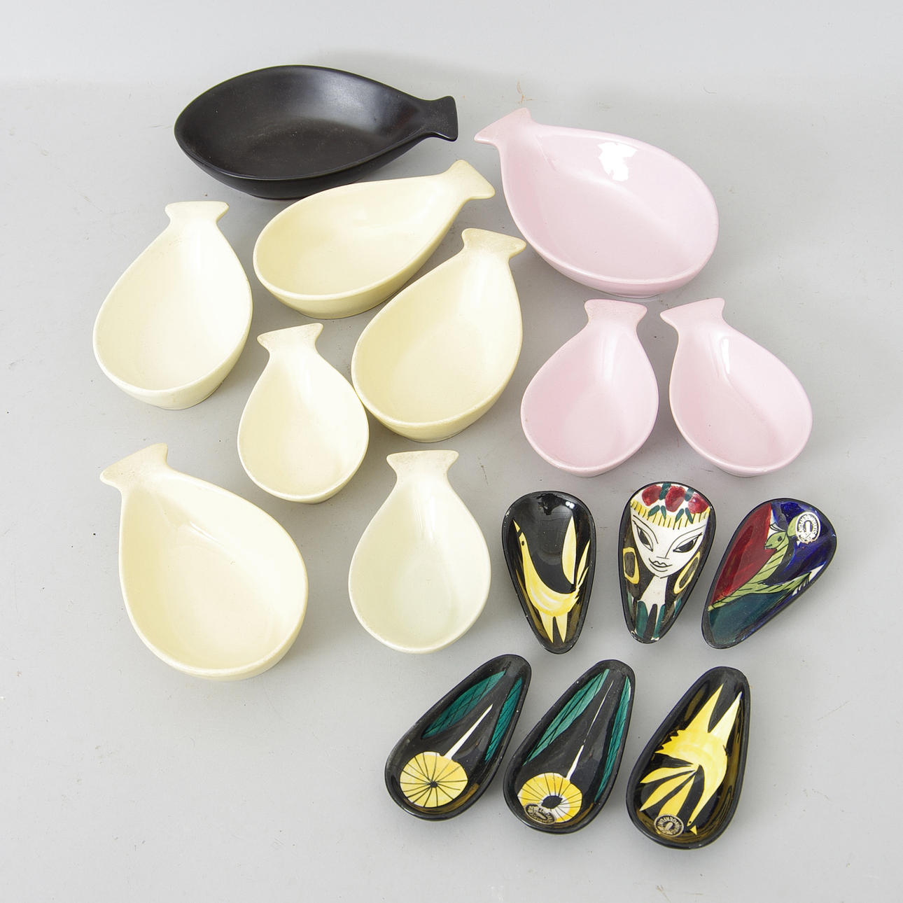 SKÅLAR, 16 stycken, bl.a. Stavanger.