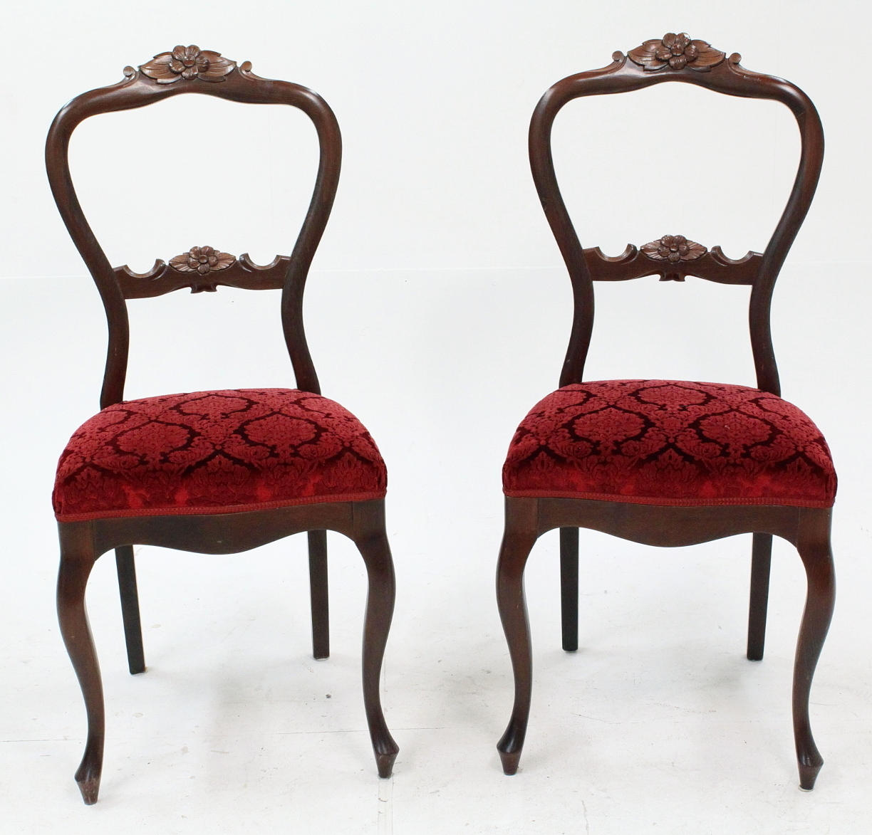 STOLAR, ett par, rokokostil, 1900-talet senare hälft.