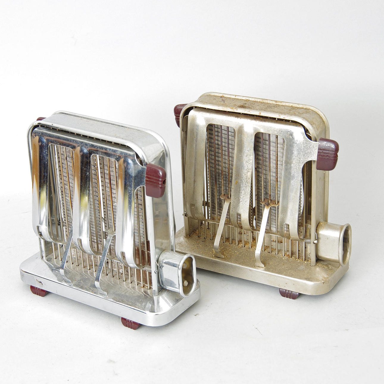 BRÖDROSTAR, 2 stycken, Elektro-Helios.