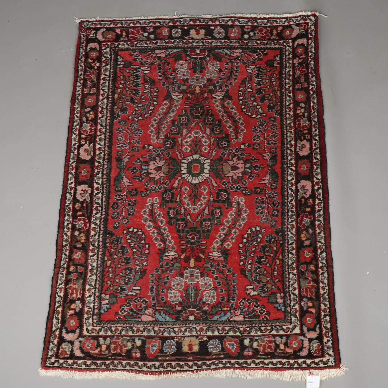 MATTA, Hamadan, 200x135 cm.