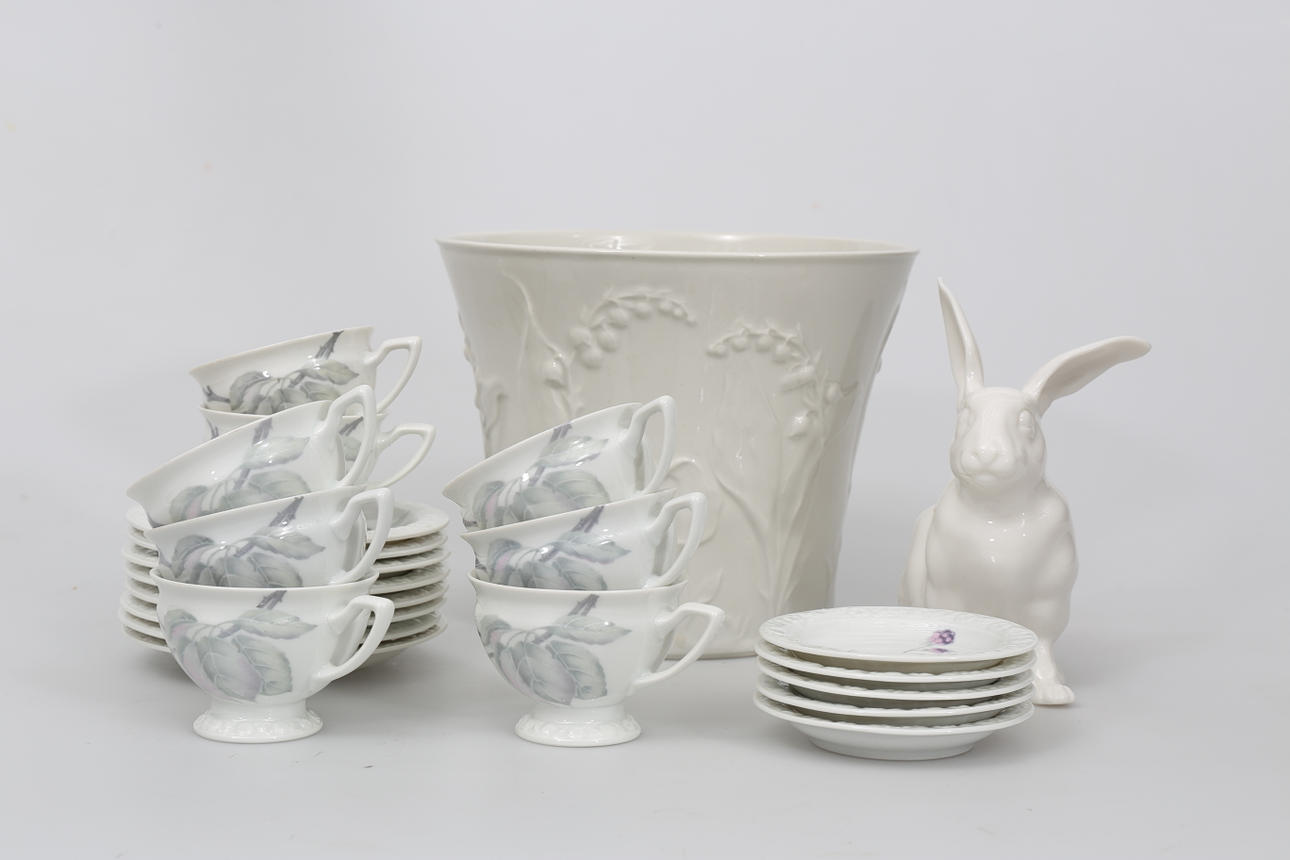 MOCKASERVIS, FIGURIN OCH YTTERFODER, porslin, bland annat Rosenthal.