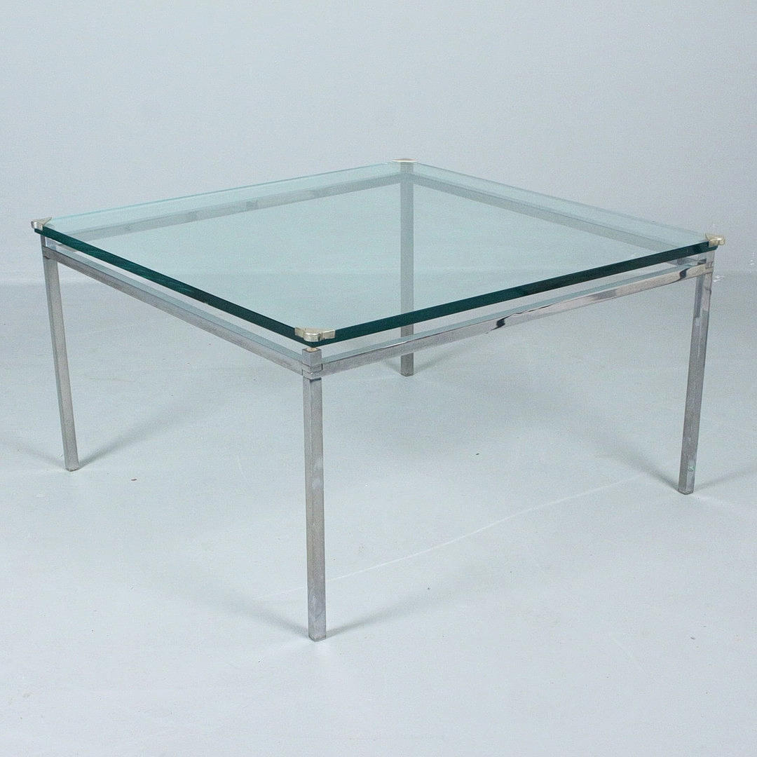 Coffee table / coffee table.