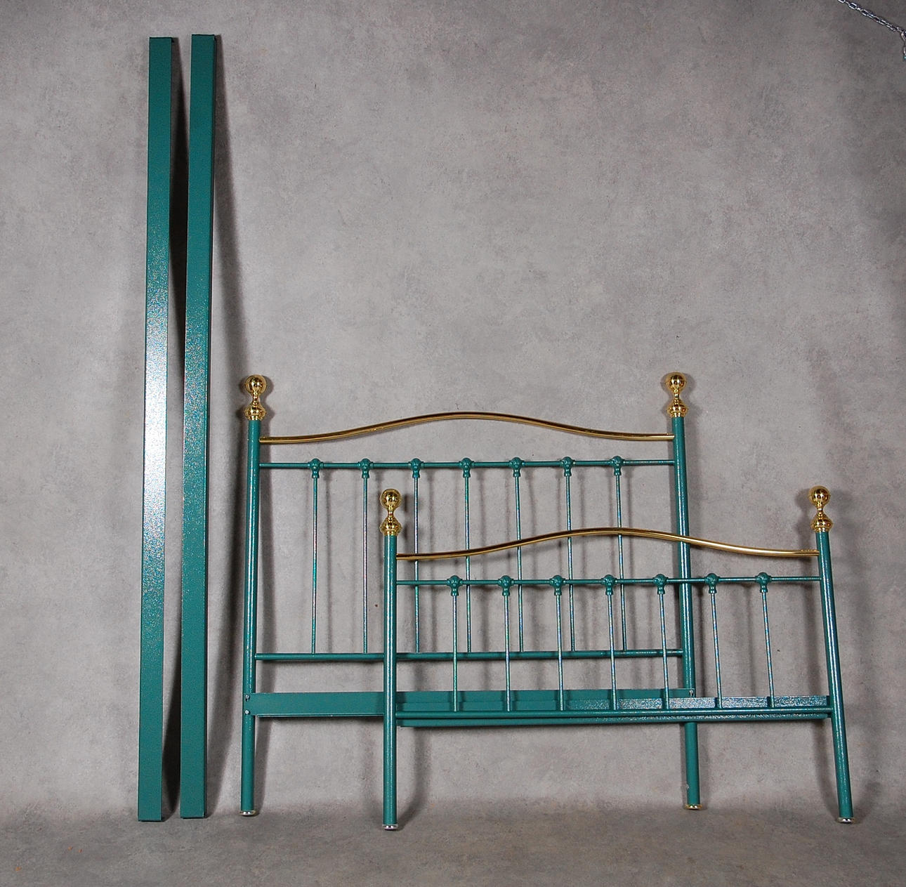 JÄRNSÄNG, 2000-tal.