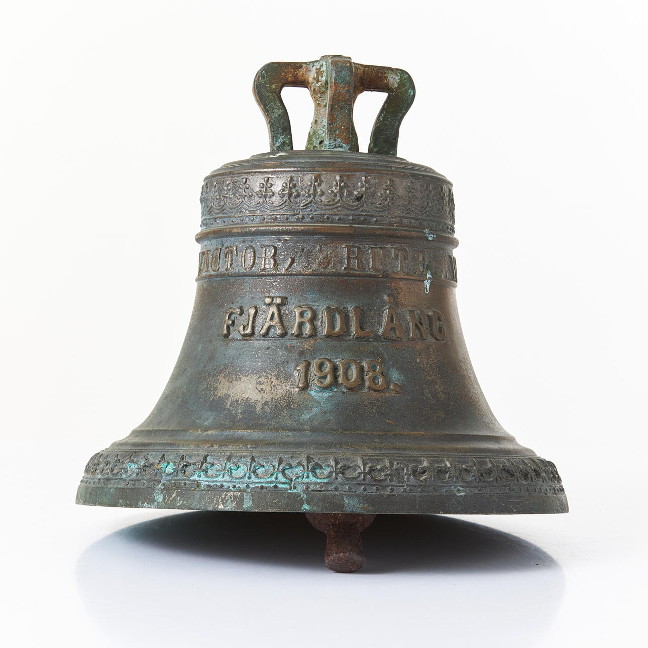 VÄLLINGKLOCKA, brons, märkt Esther, Victor, Ruth Wallenberg, Fjärdlång 1908.