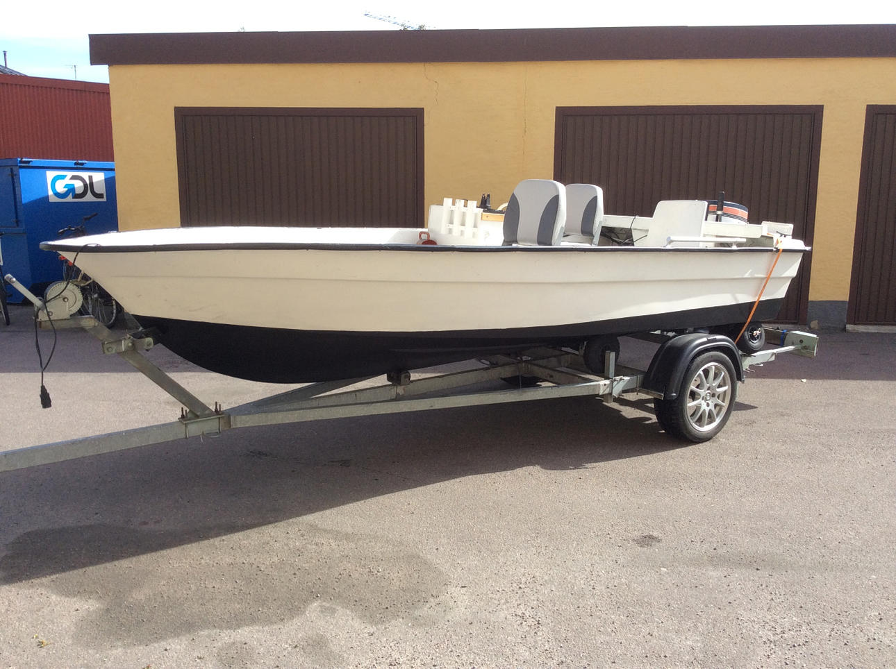 BÅT, glasfiber, 1900-tal.