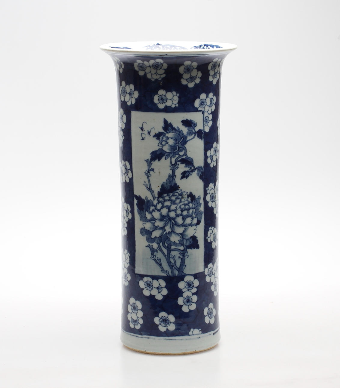 GOLVVAS, porslin, kangxi-stil, Kina, 1800-tal.