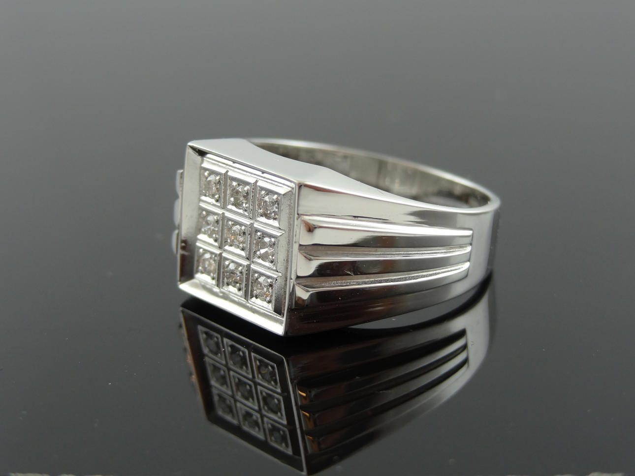 Mens DIAMANTRING 0,18cts.