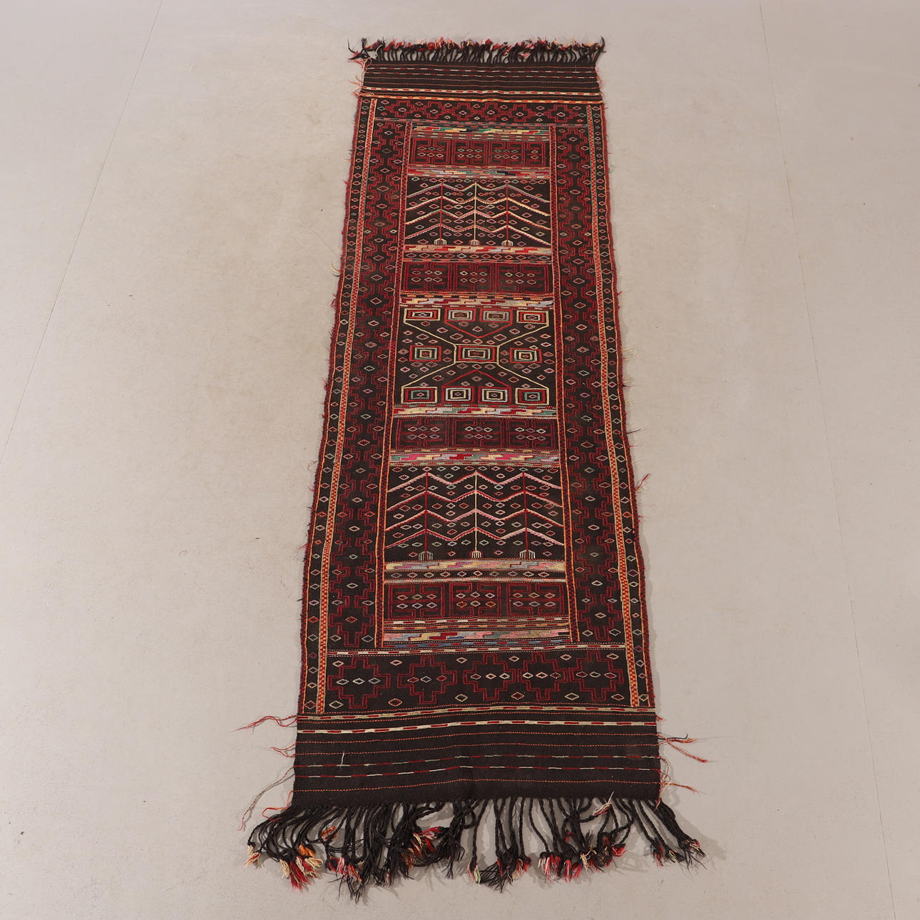 A CARPET, oriental, “Kelim”, 233 x 75 cm.