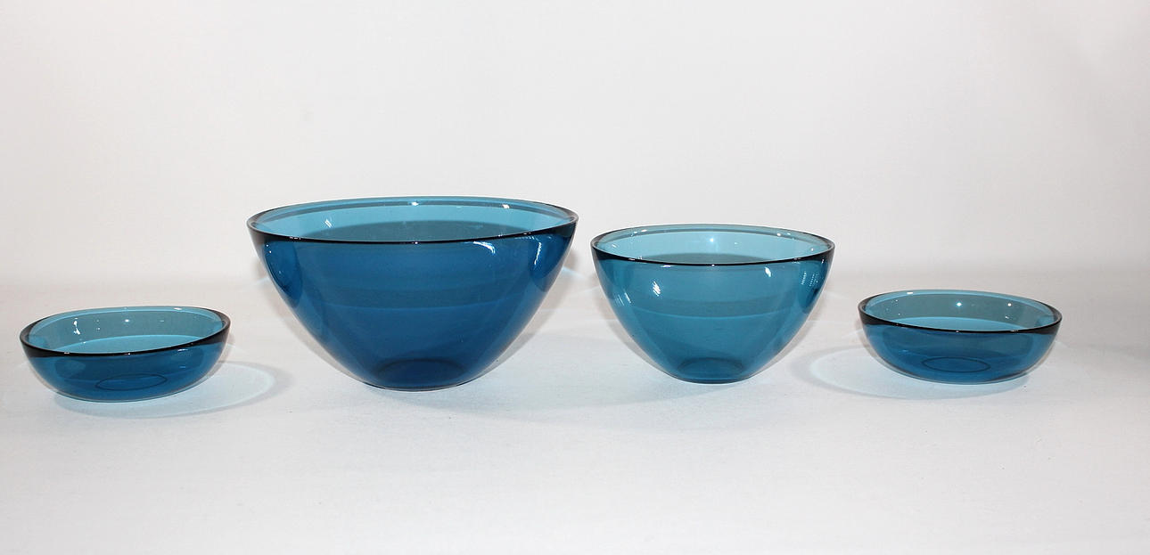 SKÅLAR, 4 st glas, "fuga" Orrefors, designe Sven Palmqvist.