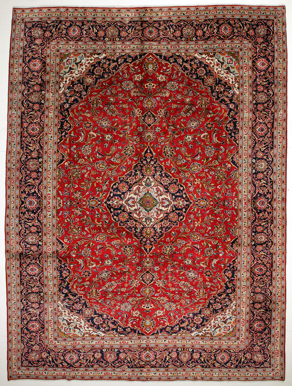 MATTA, Persisk, Ardakan, 407x292 cm.