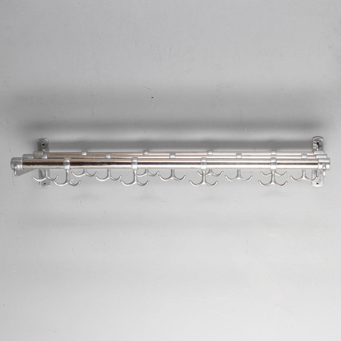 HATTHYLLA, aluminium, design Gunnar Bolin 1937, 1900-talets första hälft.