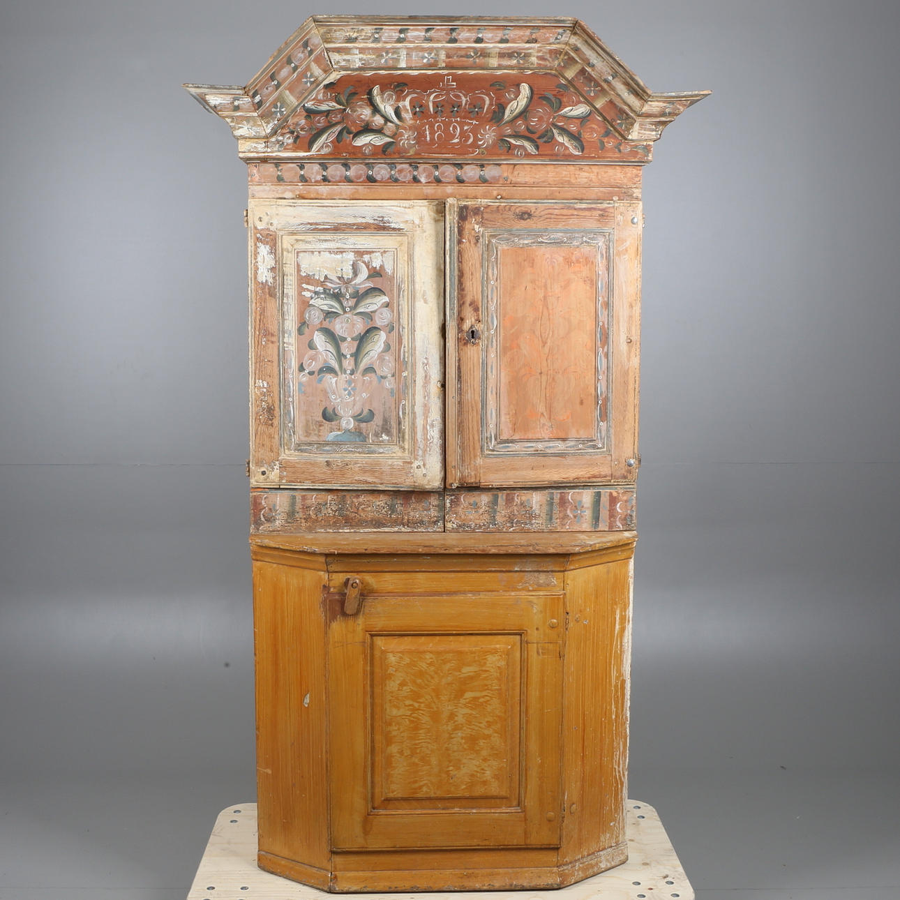 SKÄNKSKÅP, allmoge, Dalarna, 1800-tal.