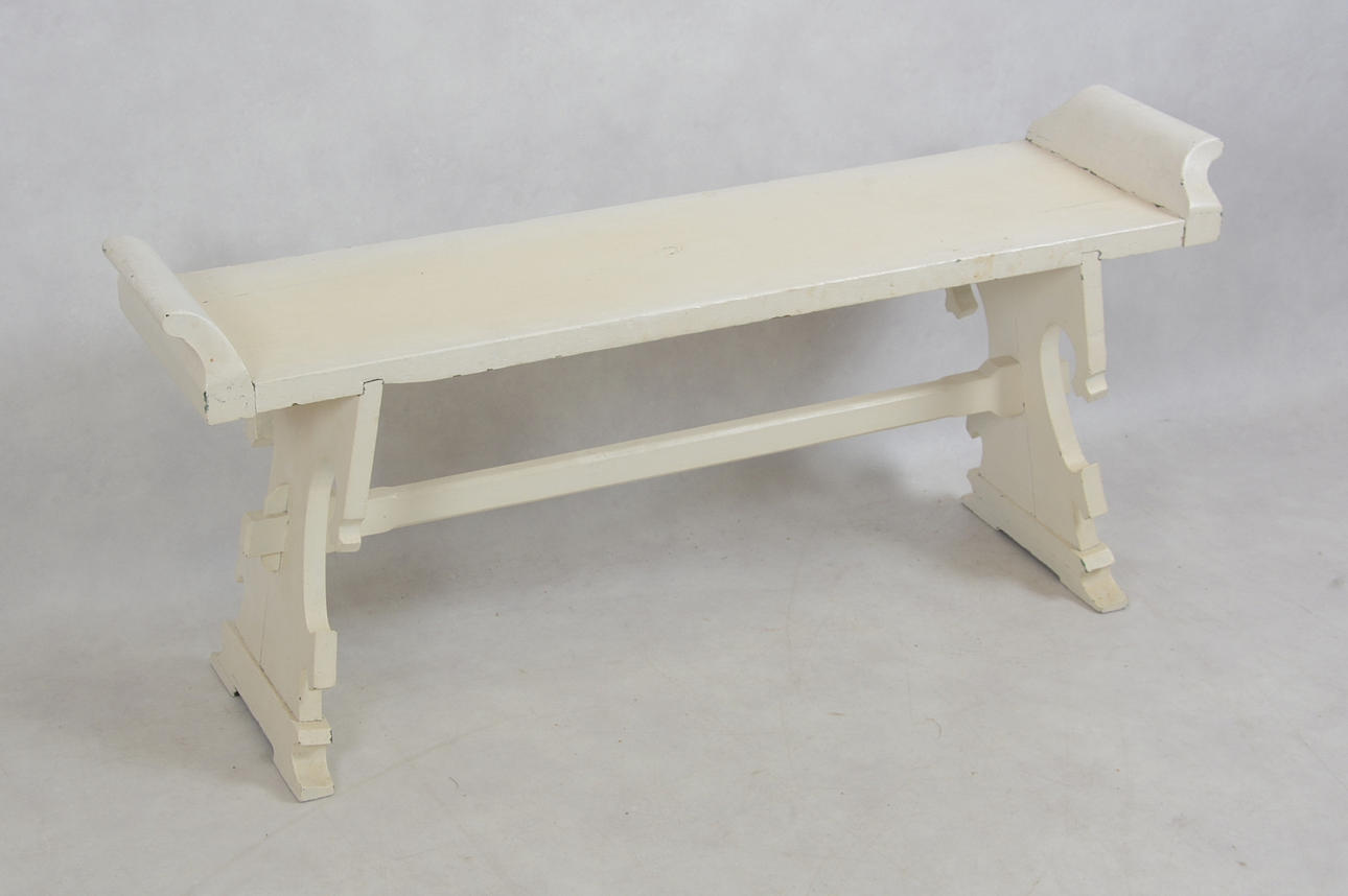 KYRKBÄNK, 1900-talets första hälft.