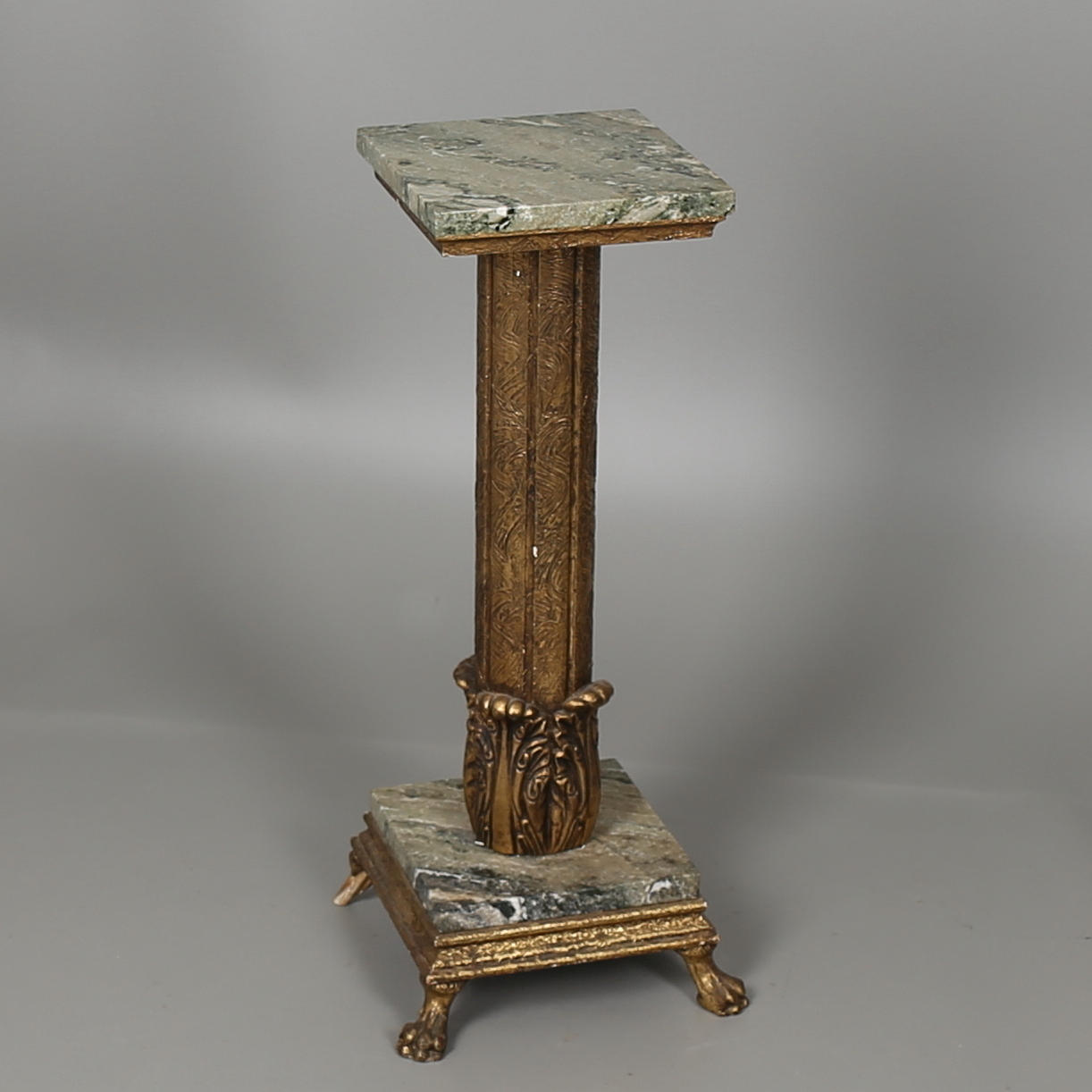 PIEDESTAL, i bronserat trä med stenskivor, 1900-tal.