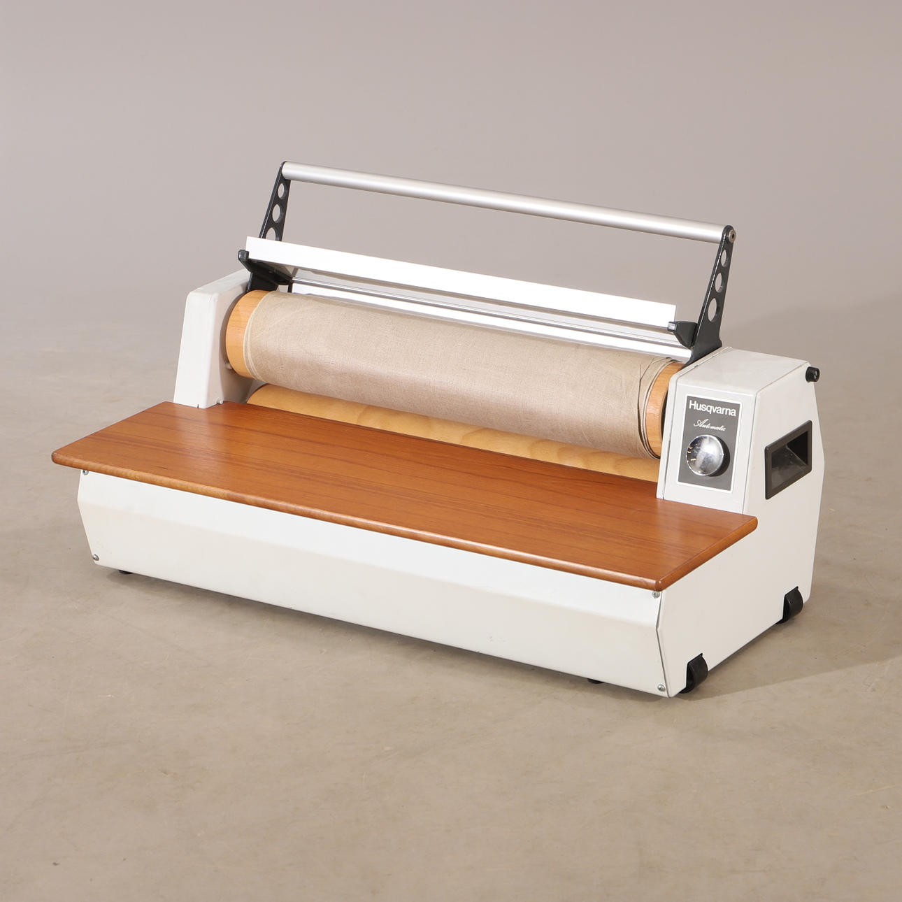 MANGEL, Husqvarna, Automatic.