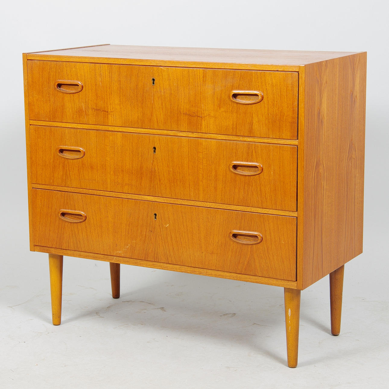 BYRÅ, 3-lådig, teak, 1950/60-tal.