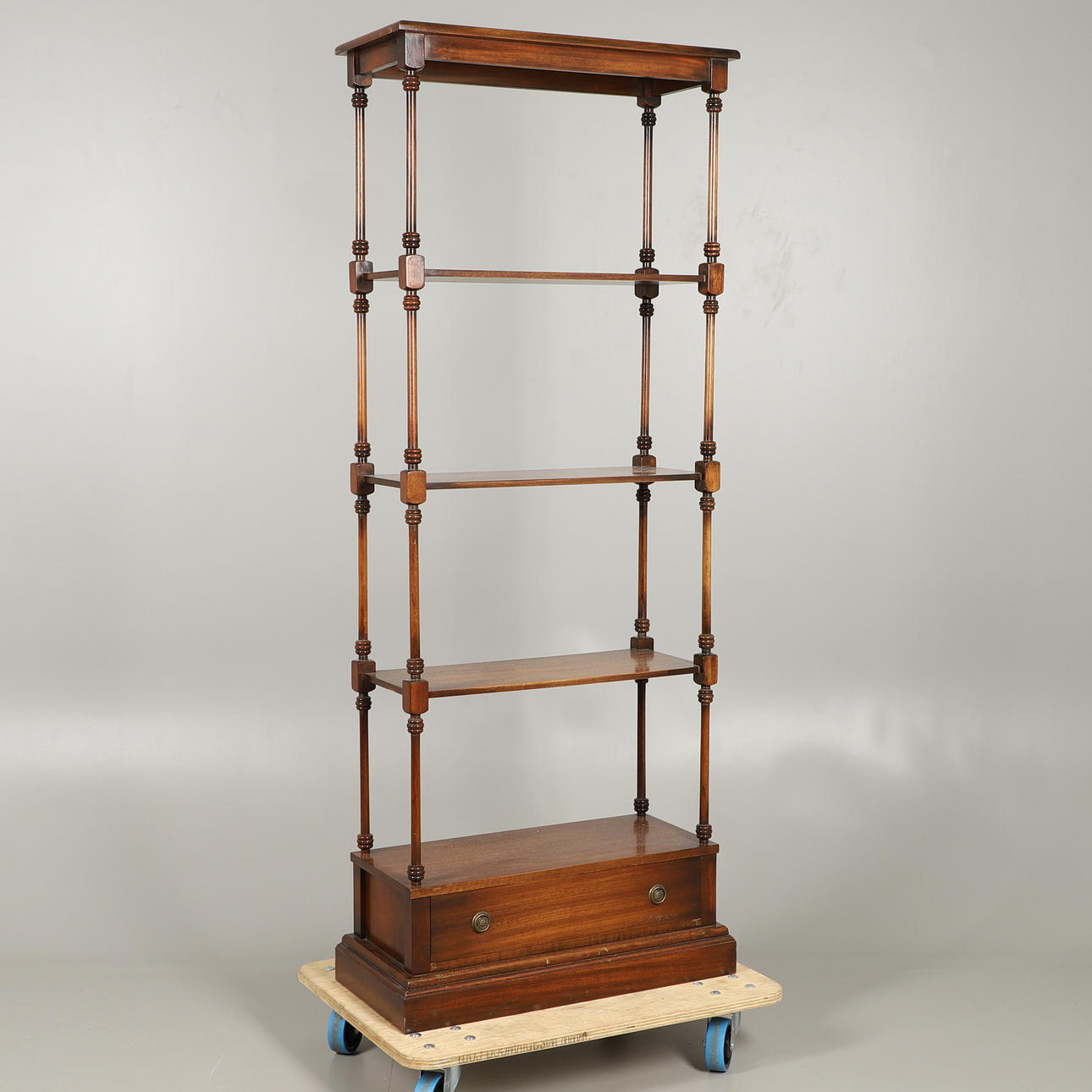 A MAHOGANY FOUR TIER WHATNOT.