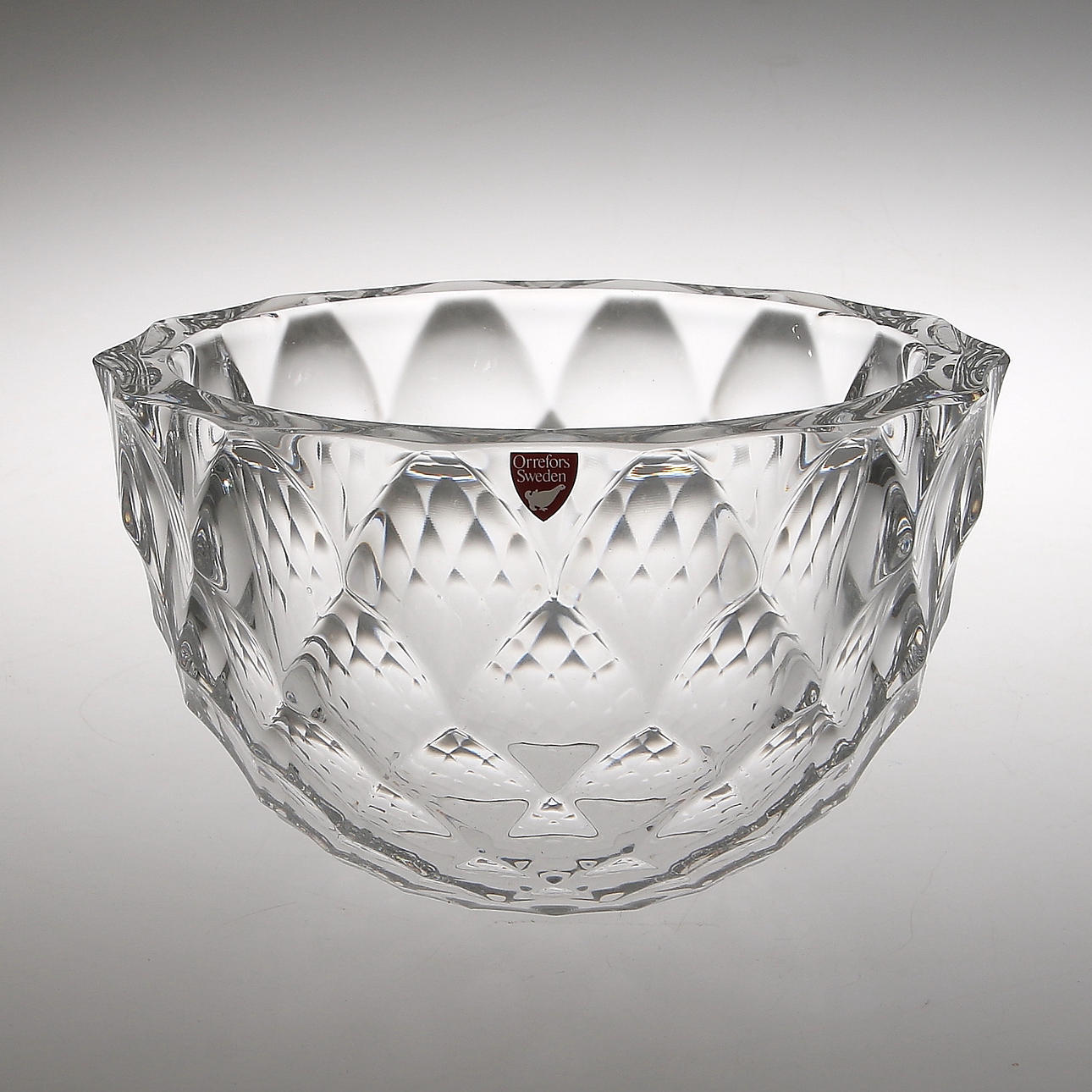 SKÅL, kristall, Berit Johansson, Orrefors, signerad. 1900-tal.