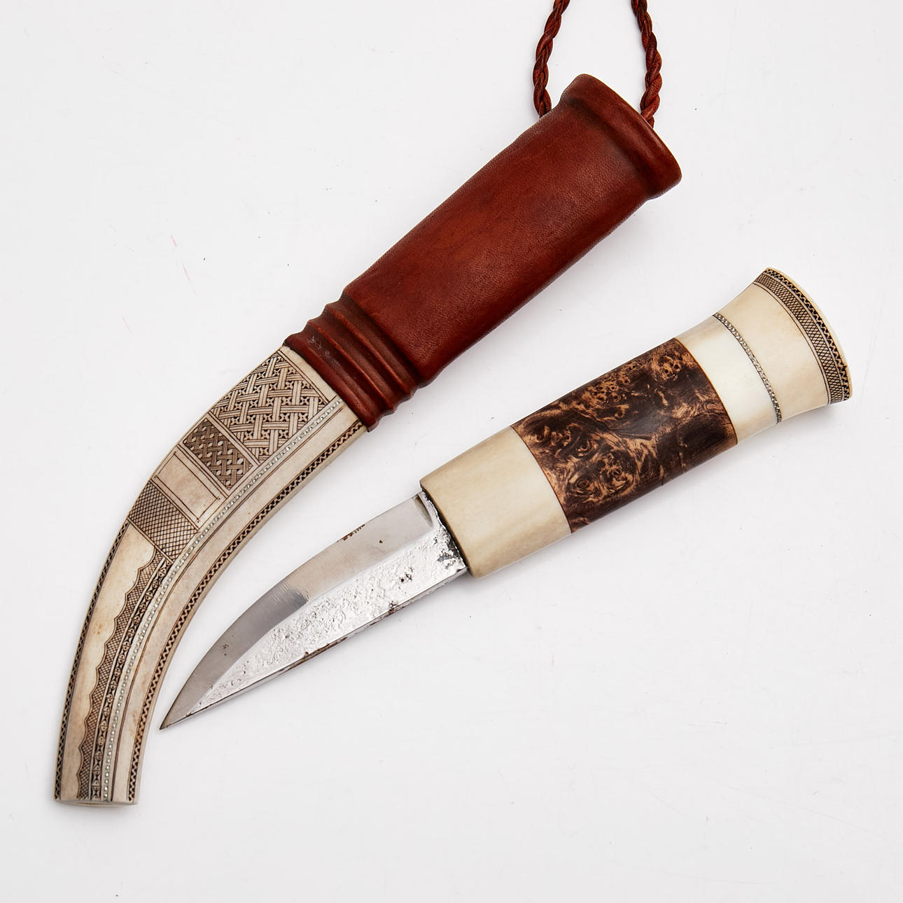 PER-ERIC NILSSON. kniv, halvhorn, Luleå.