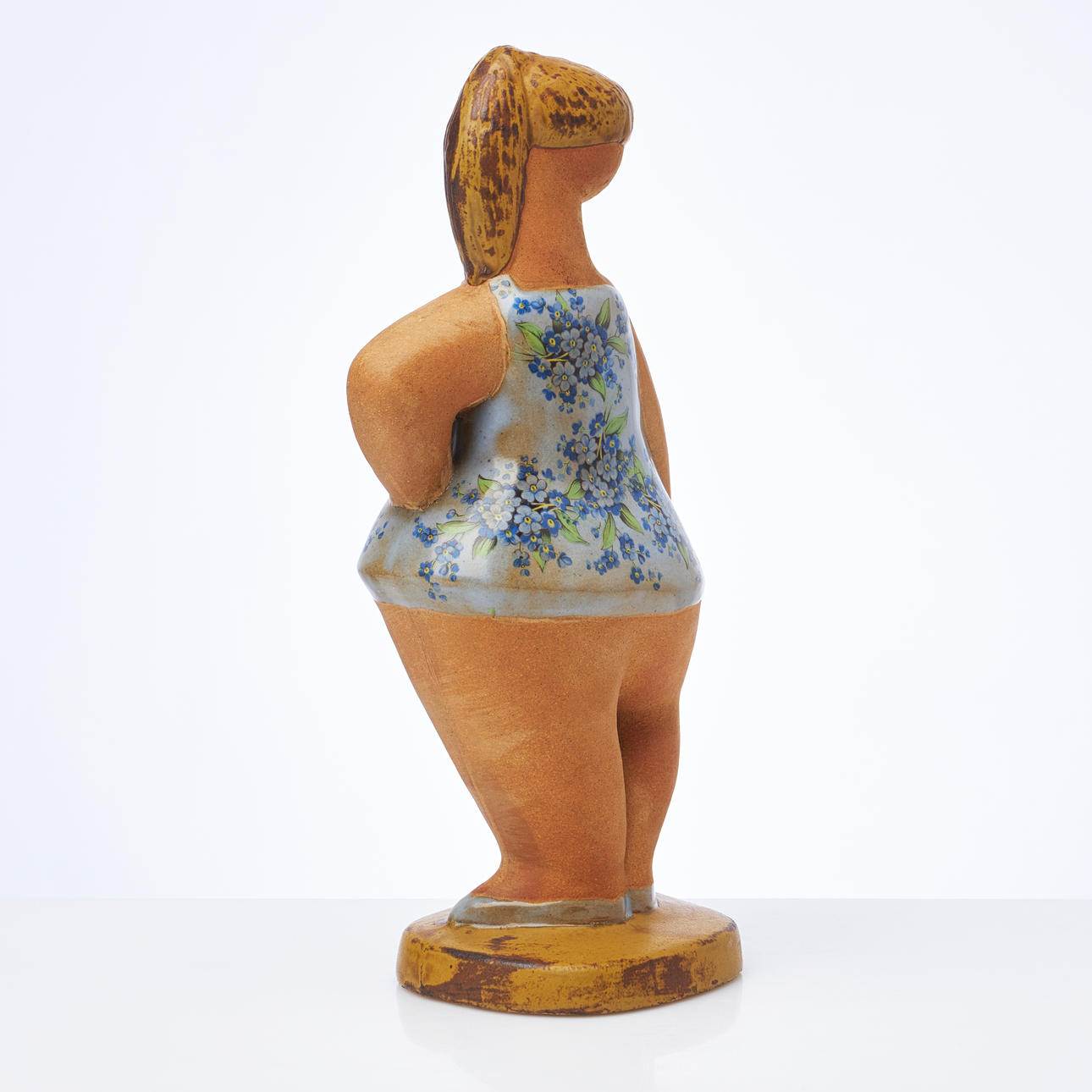 LISA LARSON. FIGURIN, 