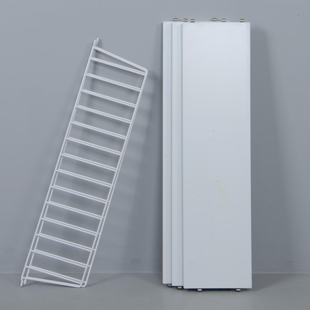 STRING FURNITURE, vägghylla, 2000-tal.