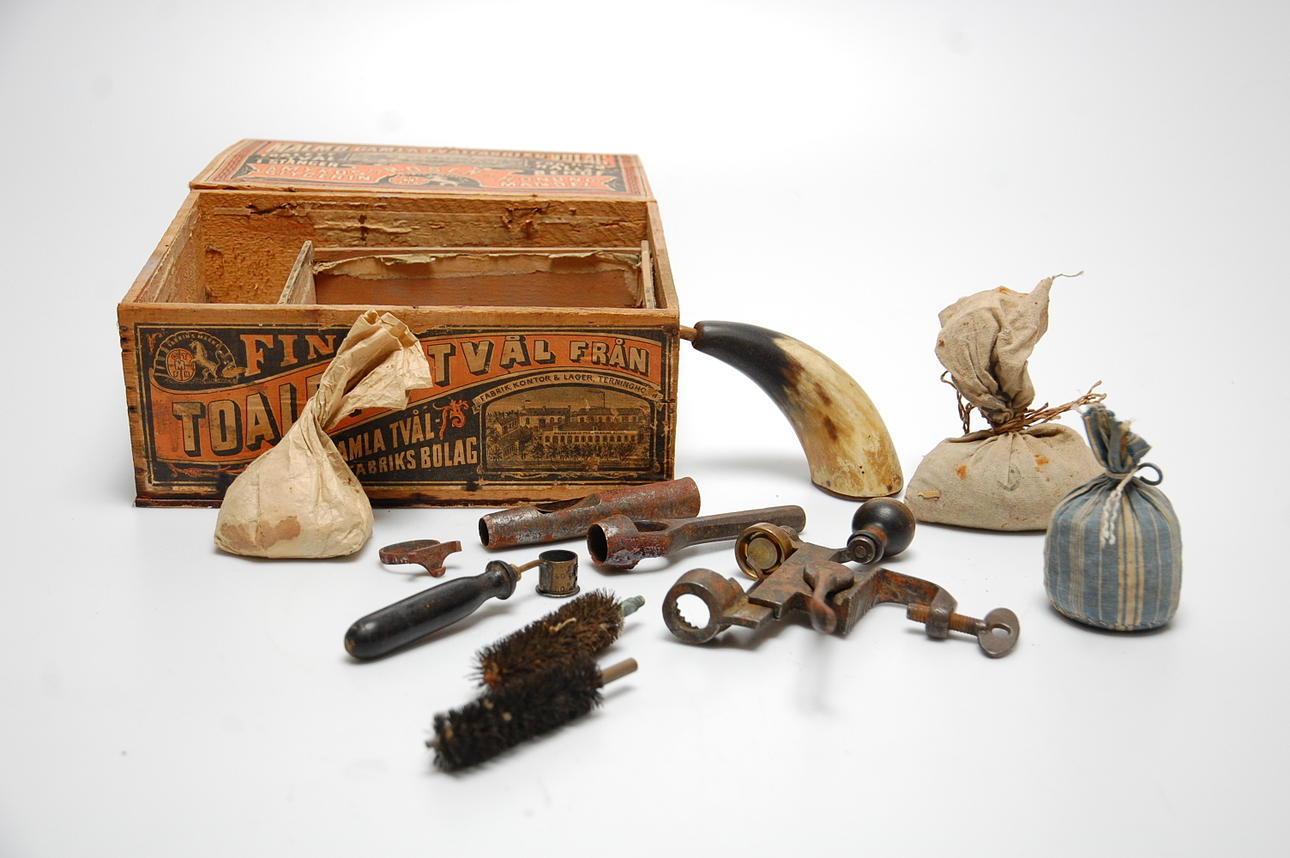 PATRONSTUKARE, kal 12, KRUTHORN, KRUTMÅTT, hagel, mm.