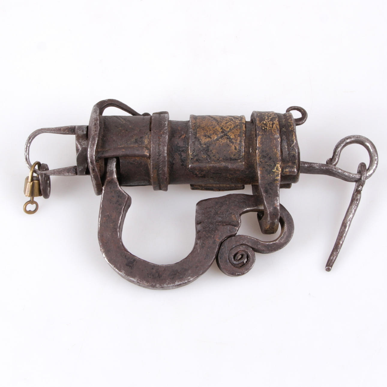 BULTLÅS, järn, med nyckel, 1600-tal.