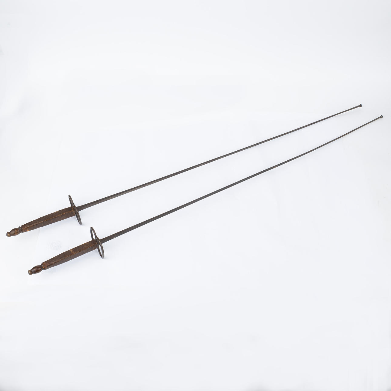 Two florets, marked E. Svalling & Co, Mölntorp, late 19th century.