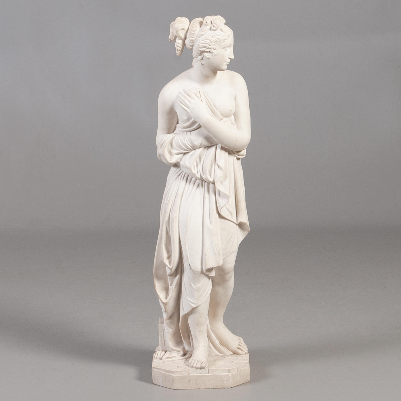 VENUS-PATSAS, taidemessu 1900-luku.