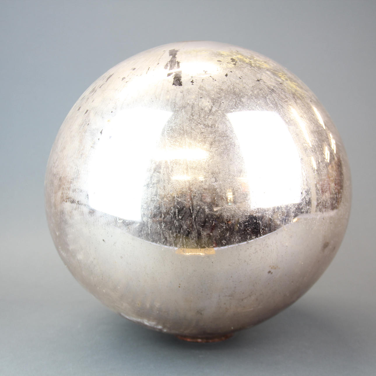 GEORGIAN MIRRORED WITCH BALL.