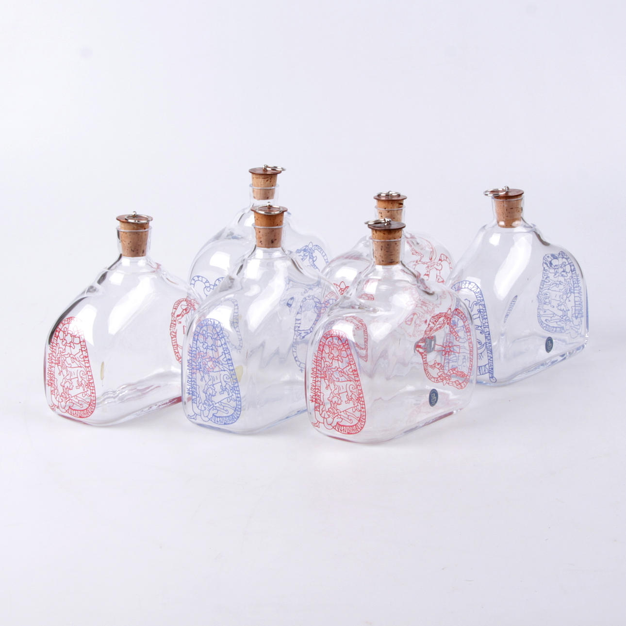 BRÄNNVINSKARAFFER, 6 st. Lindshammar, 1900-tal.