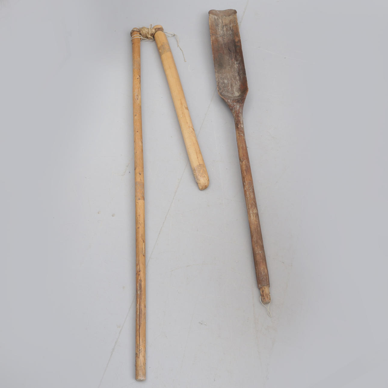 SLAGA och TÄCKDIKNINGSSPADE, trä, allmoge.