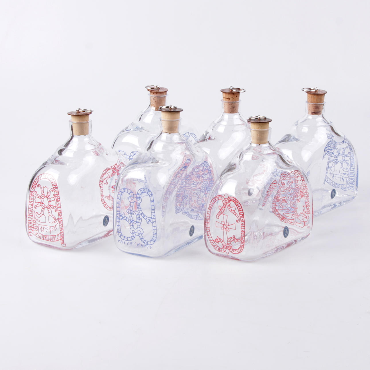 BRÄNNVINSKARAFFER, 6 st. Lindshammar, 1900-tal.