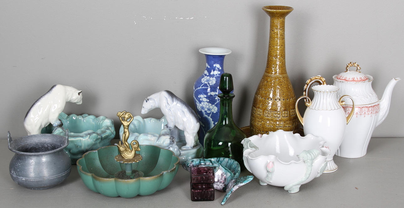 KERAMIK och GLAS mm, bl.a. Italien, Tyskland.