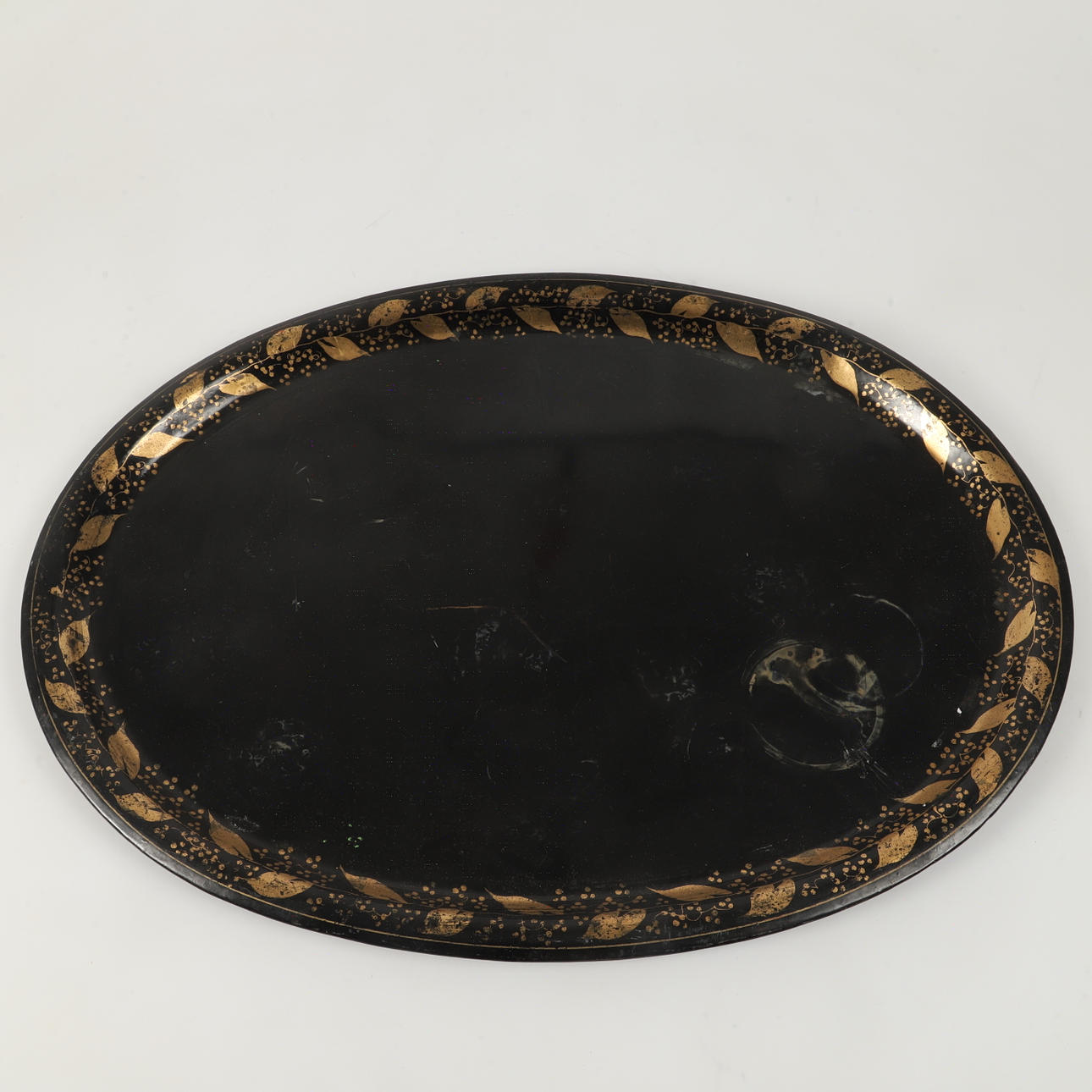 A 19th century decorative painted plate tray.