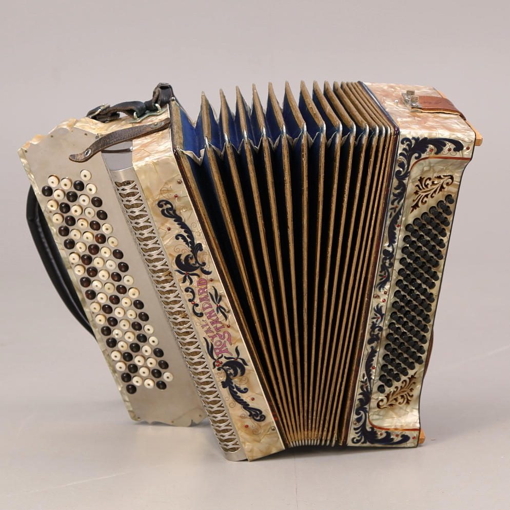 DRAGSPEL, Royal Standard.