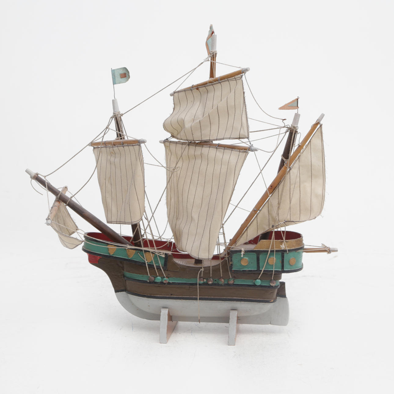 MODELO DE BARCO, moderno.