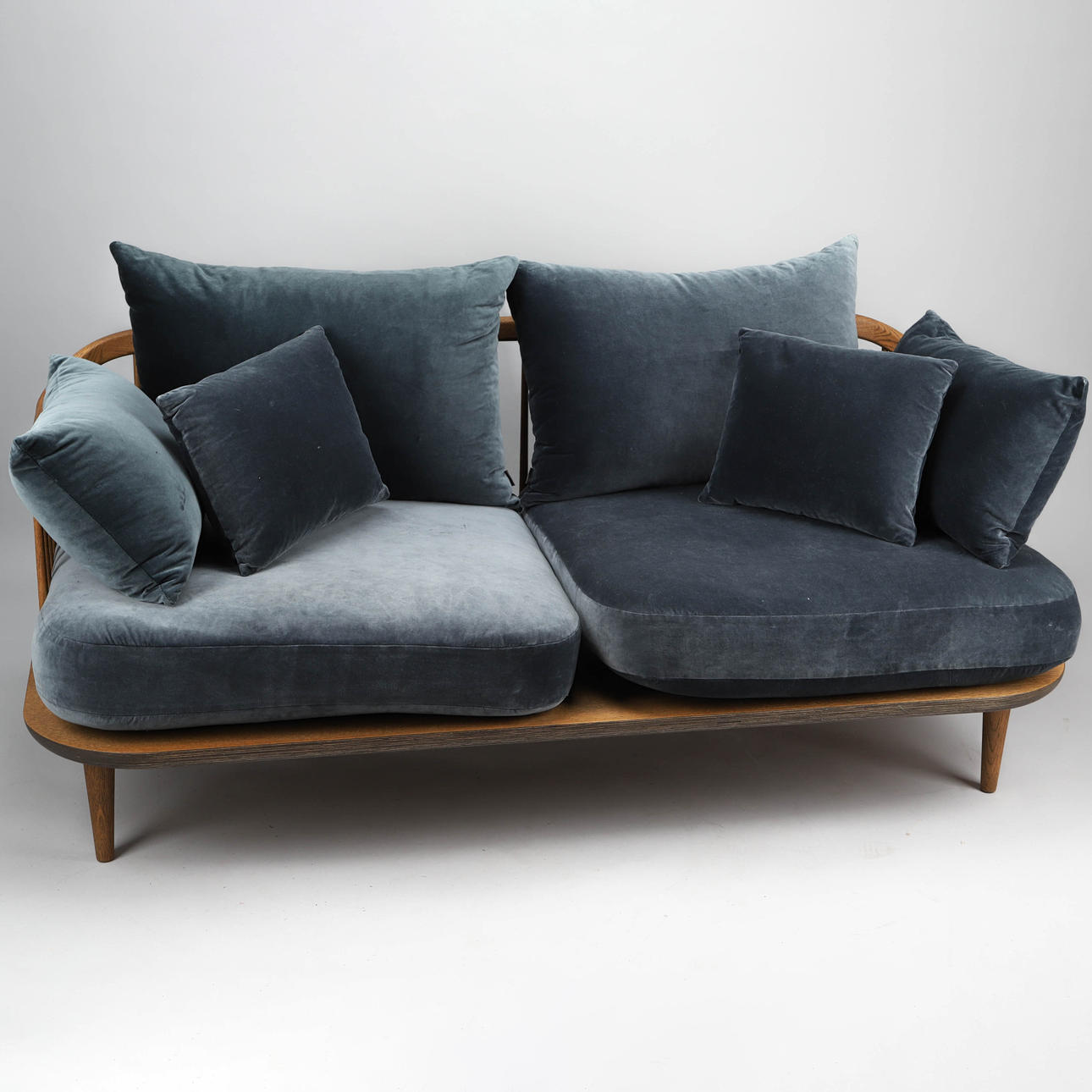 SOFA, „FLY SC2", Space Copenhagen, til &Tradition, eg, fløjl.