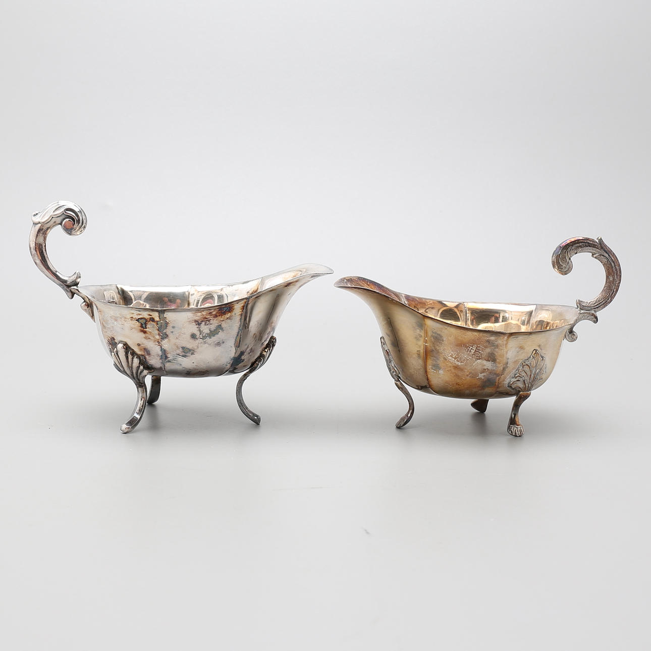 SÅSKANNOR, 2 st, nysilver, 1900-tal.