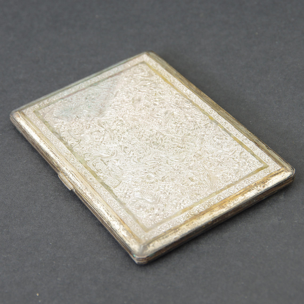 CIGARETTETUI, silver.