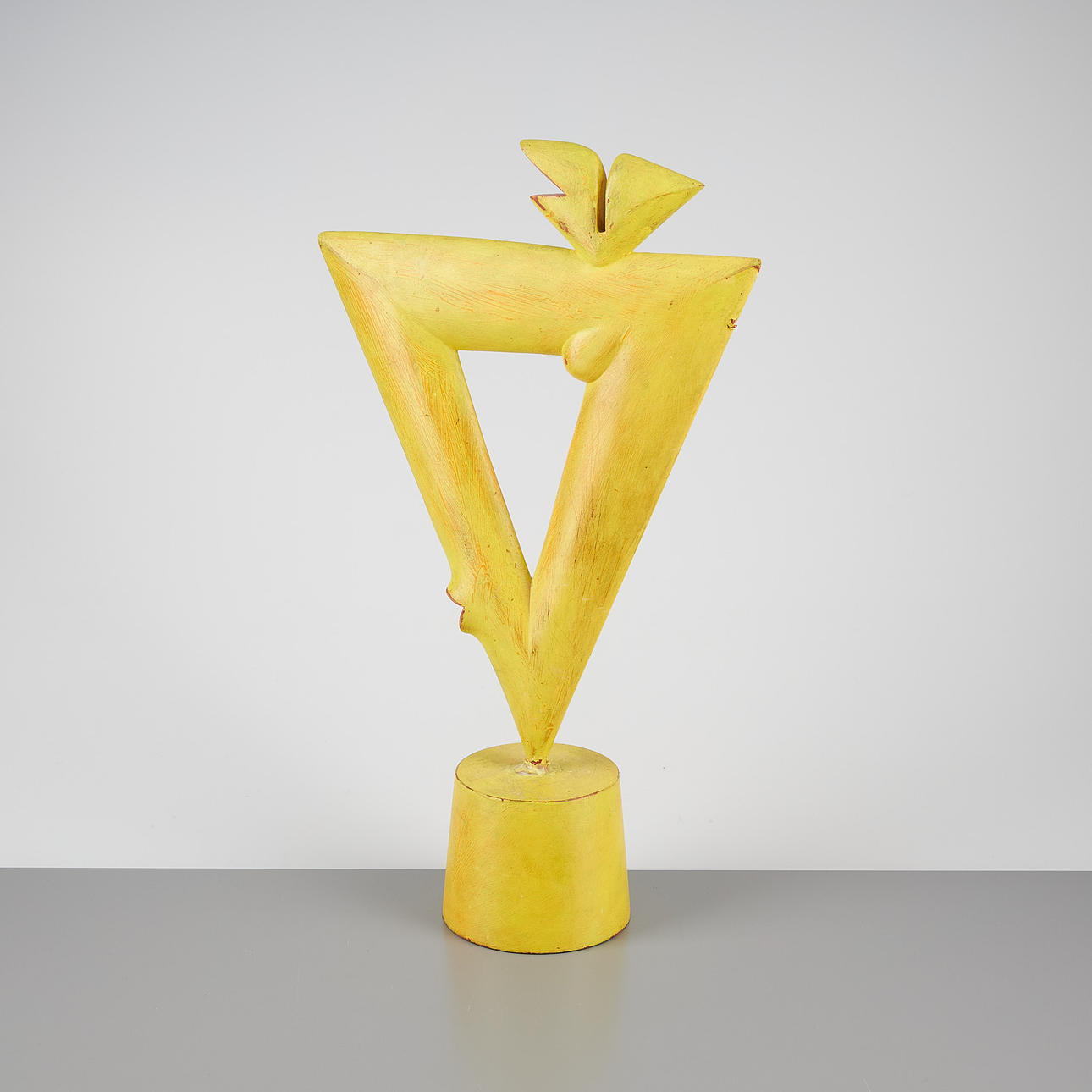 HOWARD SMITH. Lips, signed with monogram, wooden sculpture.