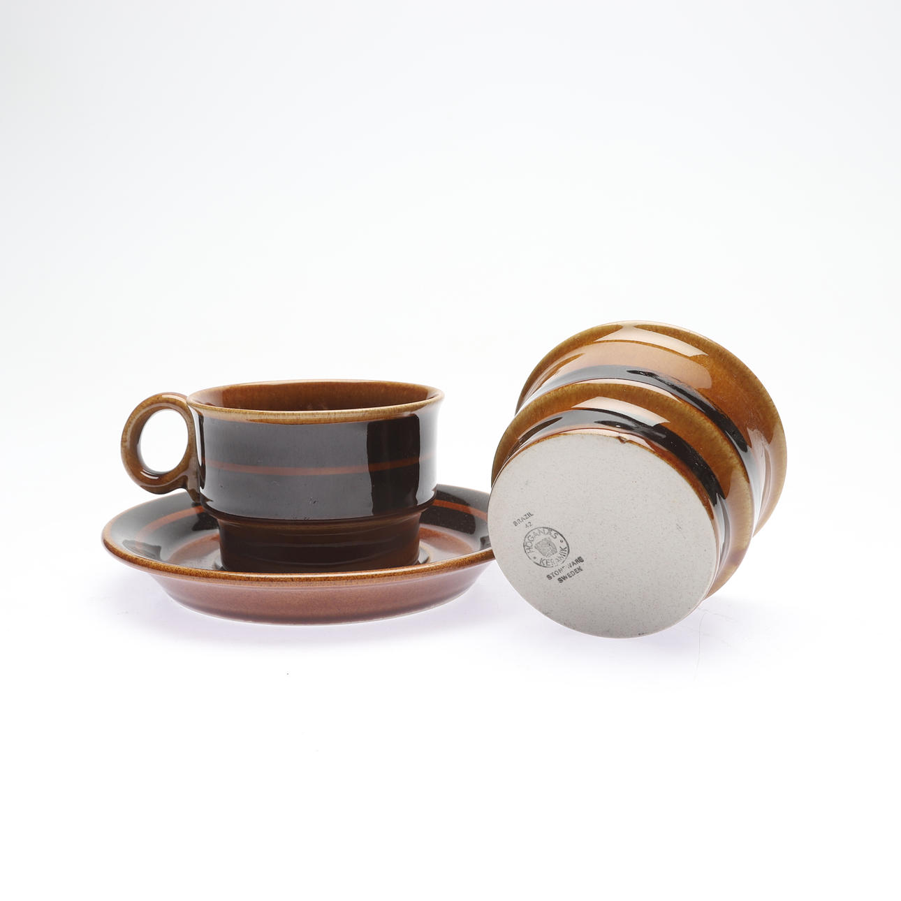 HERTHA BENGTSON. Coffee cups, 13 pieces, stoneware, “Brazil