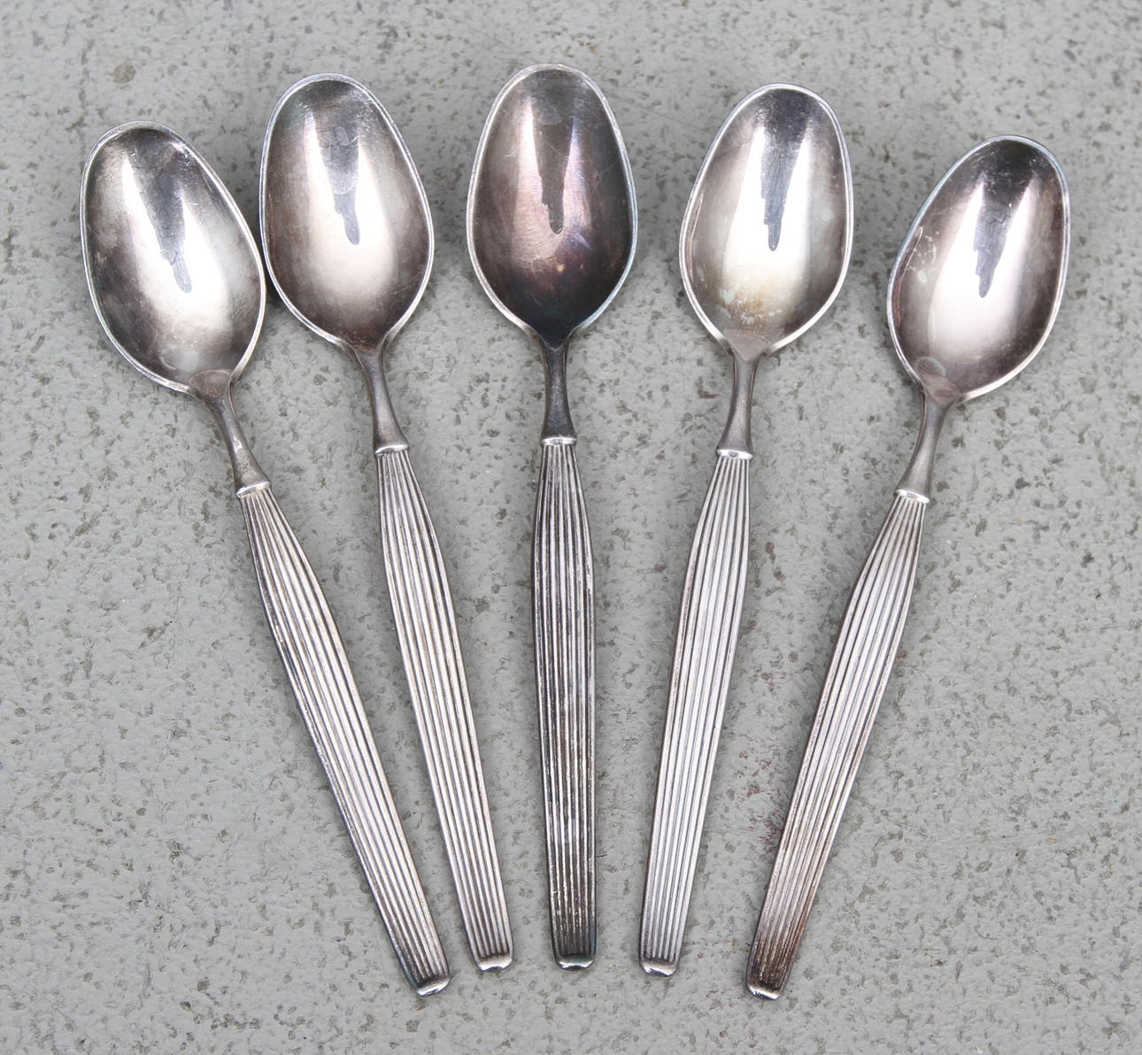 KAFFESKEDAR, 5 st, silver, "Frigast Danmark", ca 108 gram.