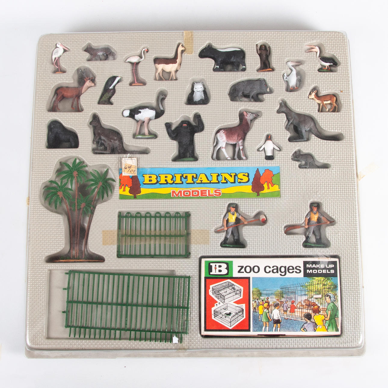 BRITAINS. ZOO KÄFIGE FIGUREN MIB.