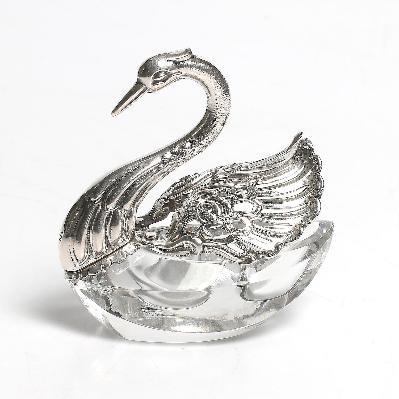 SALTKAR, silver och kristall, 1900-tal.