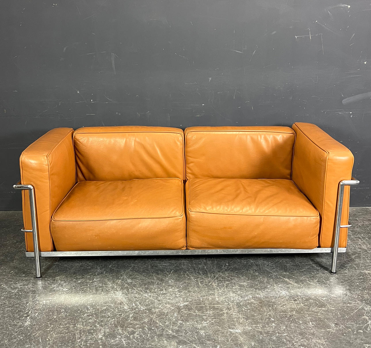 LC3 SOFA IM CORBUSIER STIL.