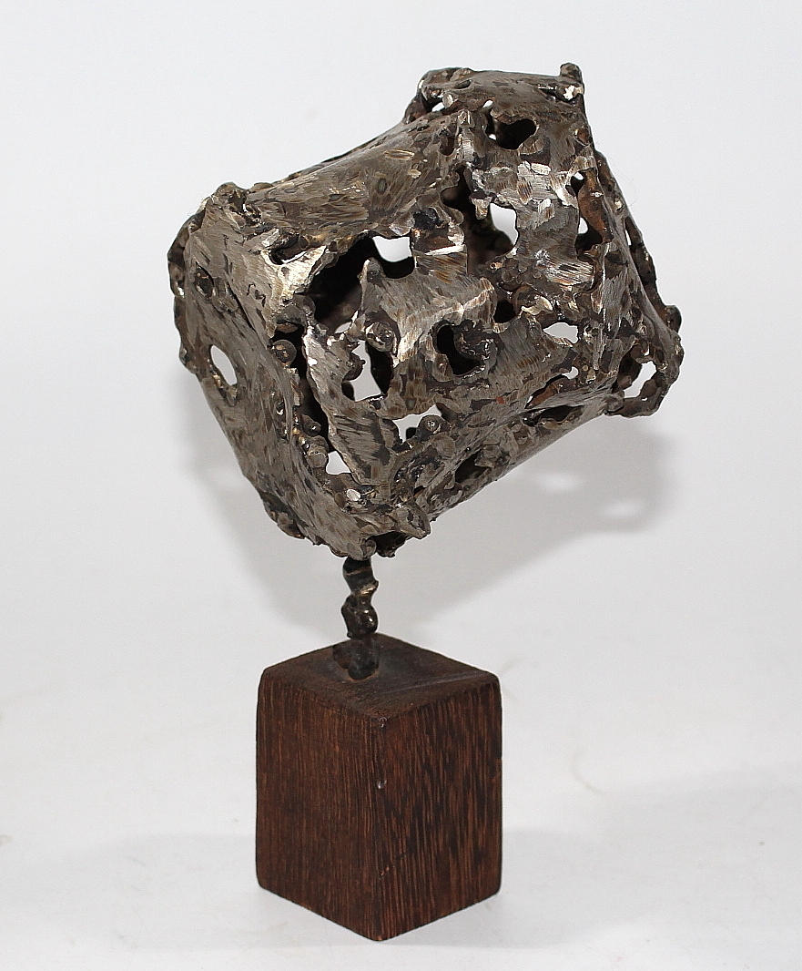 THEODOR PAUCKSTADT. skulptur, metall, "fruktträd" signerad, daterad 1968.