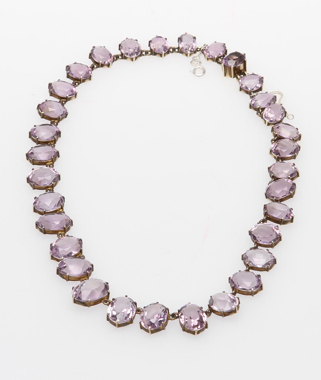 HALSBAND, förgyllt silver med ametister.